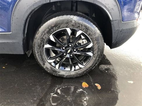 Certified 2023 Chevrolet TrailBlazer LT w/ Convenience Package image 10