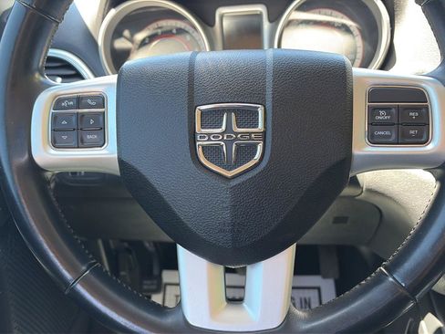 Used 2018 Dodge Journey SE w/ Connectivity Group FWD image 10