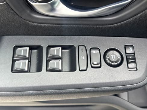 New 2026 Honda Pilot Touring image 15