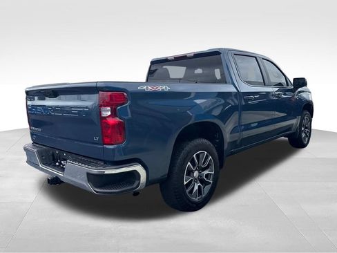 Used 2024 Chevrolet Silverado 1500 LT AWD/4WD image 12