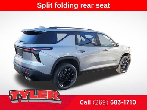 New 2026 Chevrolet Traverse LT w/ Midnight/Sport Edition AWD/4WD image 8