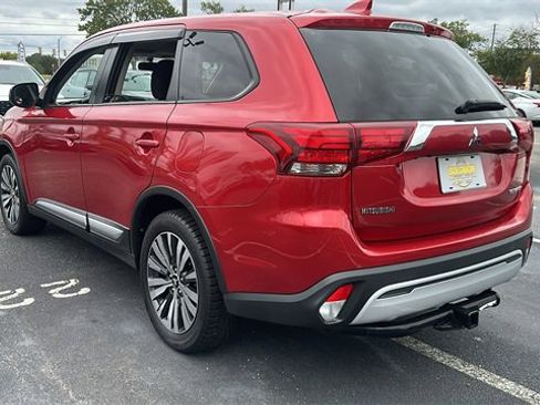 Used 2019 Mitsubishi Outlander ES image 5