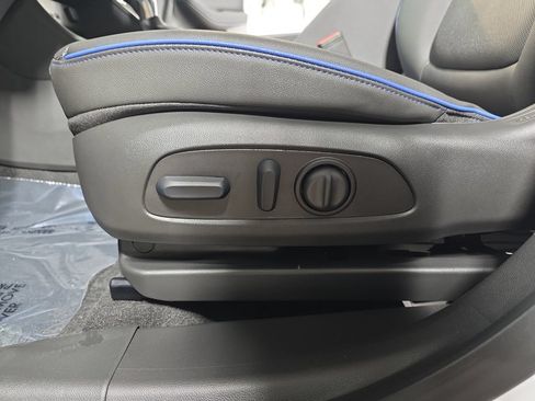 New 2026 Buick Encore GX Sport Touring w/ Comfort Package AWD/4WD image 28