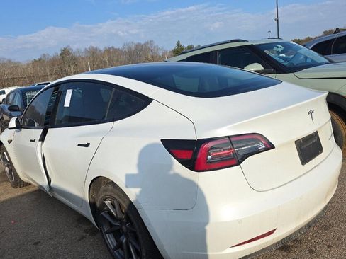 Used 2021 Tesla Model 3 Long Range image 5