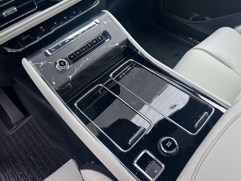 New 2026 Lincoln Aviator Black Label AWD/4WD image 30