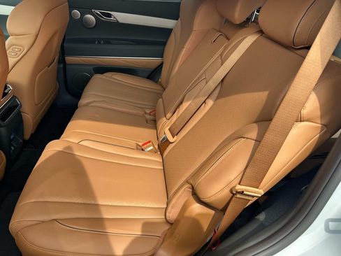 New 2027 Genesis GV80 2.5T Advanced AWD/4WD image 21