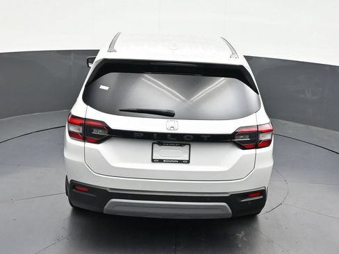 Used 2023 Honda Pilot EX-L image 12