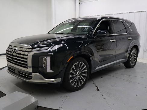 Used 2024 Hyundai Palisade Calligraphy image 10