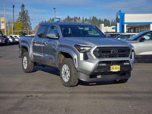 New 2026 Toyota Tacoma SR5 image 2