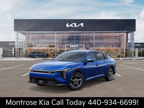 New 2026 Kia K4 FWD image 1