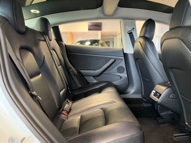 Used 2023 Tesla Model 3 Standard Range RWD image 12