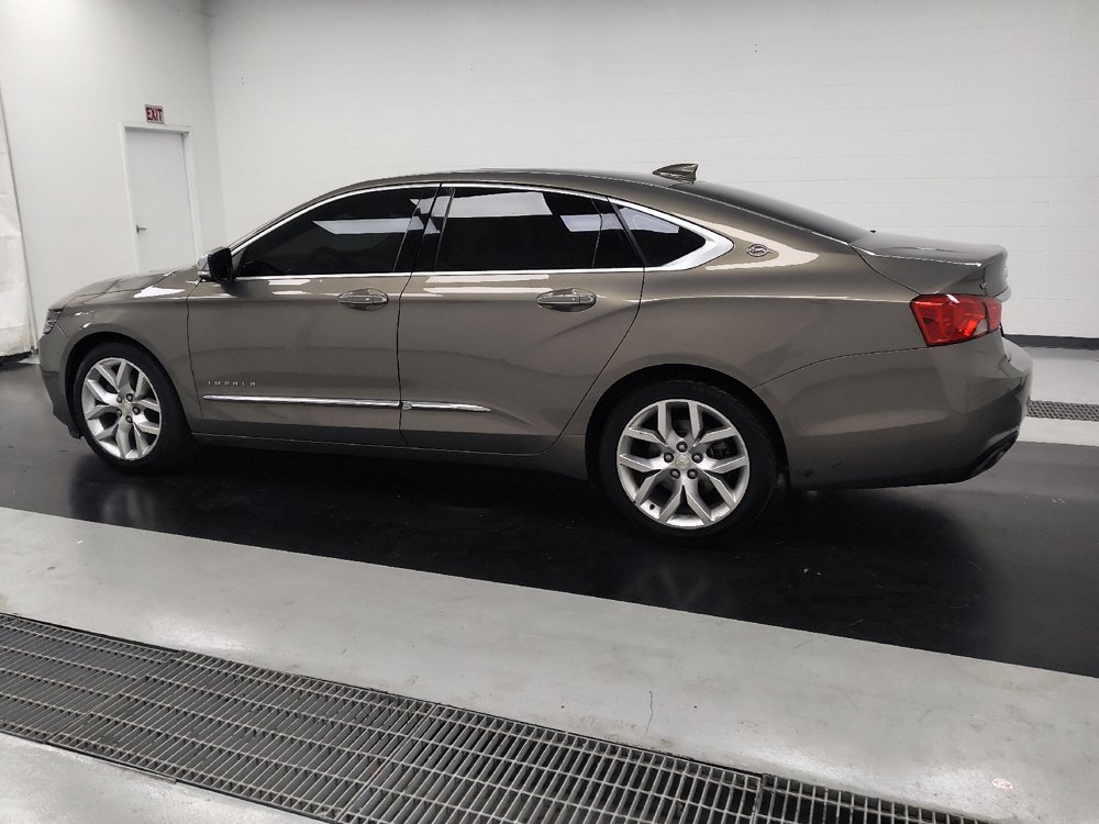 Used 2017 Chevrolet Impala Premier w/ Enhanced Convenience Package FWD image 3