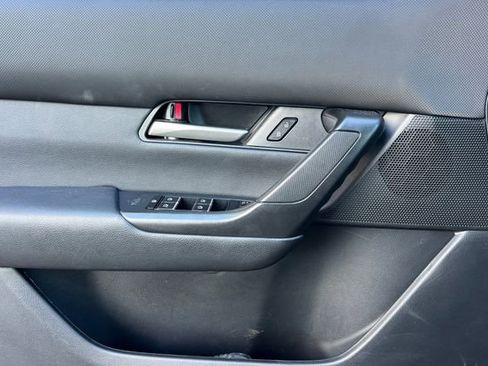 Used 2023 MAZDA CX-50 2.5 S w/ Preferred Plus Pkg image 11