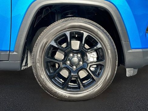 Used 2026 Jeep Compass Latitude image 29