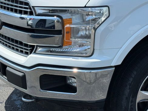 Used 2019 Ford F150 Lariat AWD/4WD image 9
