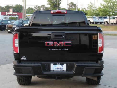 Used 2021 GMC Canyon Elevation w/ High Elevation Package AWD/4WD image 4