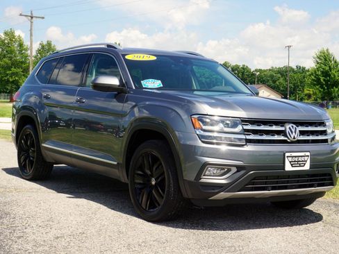 Used 2019 Volkswagen Atlas SEL Premium AWD/4WD image 4