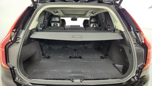 Used 2027 Volvo XC90 B6 Plus AWD/4WD image 46