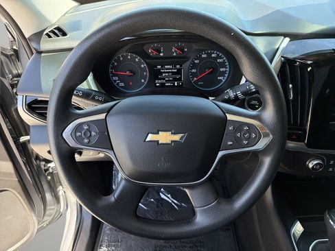 Used 2020 Chevrolet Traverse LS AWD/4WD image 26
