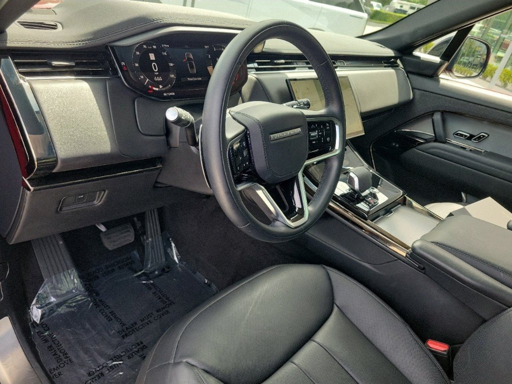 Certified 2024 Land Rover Range Rover Sport SE AWD/4WD image 25