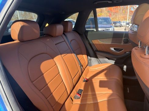 Used 2022 Mercedes-Benz GLC 300 4MATIC image 29