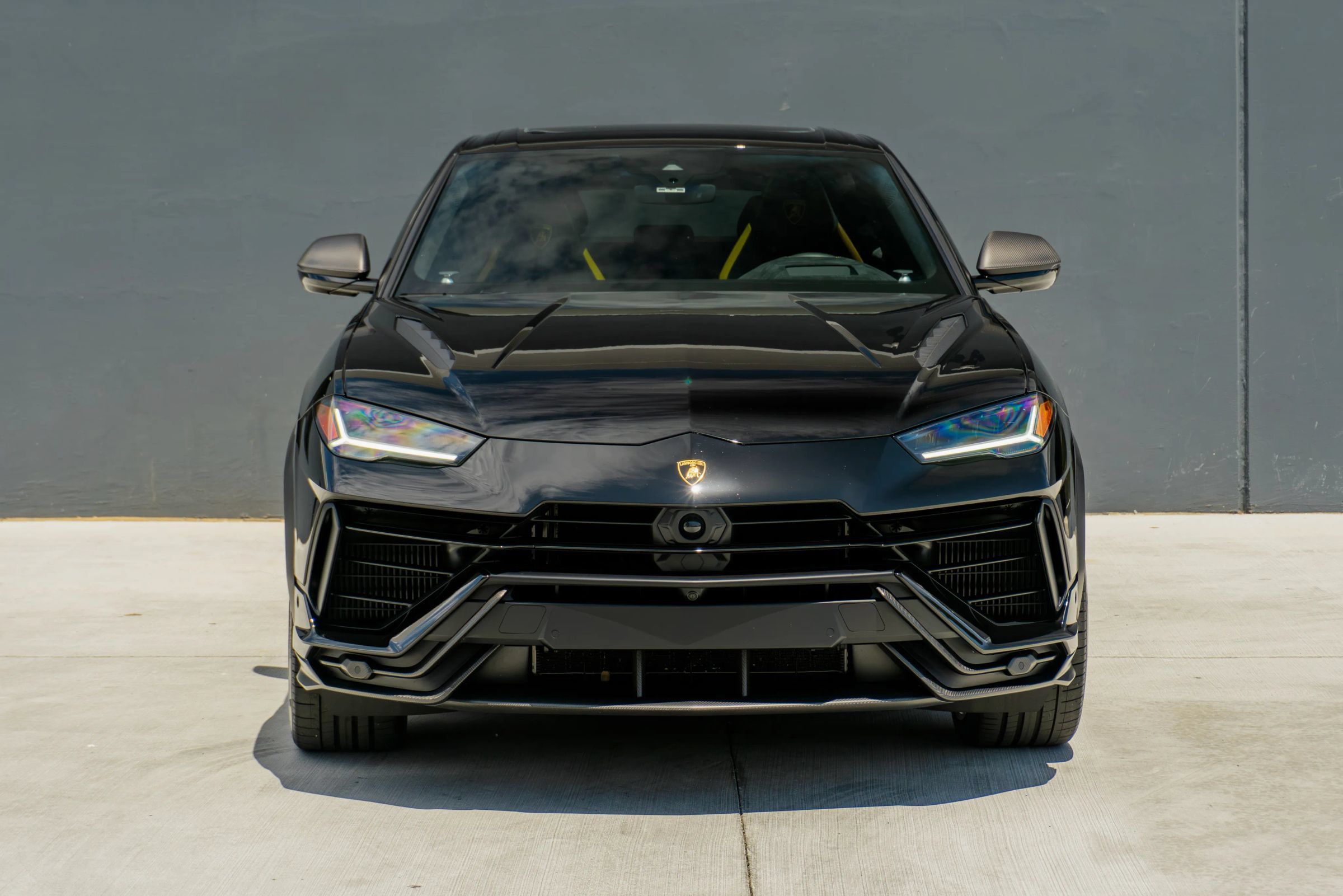 Used 2024 Lamborghini Urus Performante AWD/4WD image 4