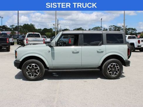 Used 2024 Ford Bronco Outer Banks AWD/4WD image 6