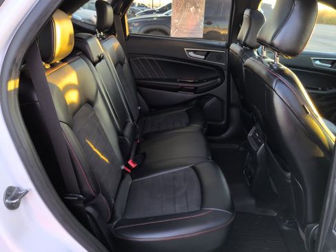 Used 2020 Ford Edge ST-Line image 17