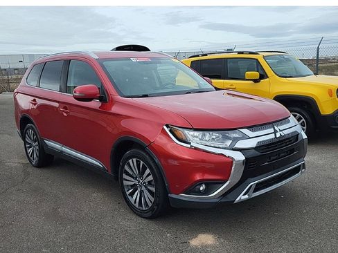 Used 2019 Mitsubishi Outlander ES image 7