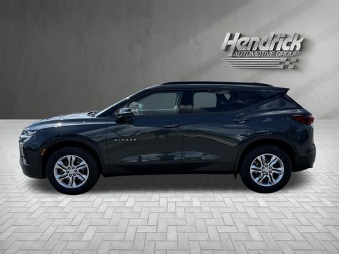 Used 2019 Chevrolet Blazer LT w/ Sound & Technology Package FWD image 8