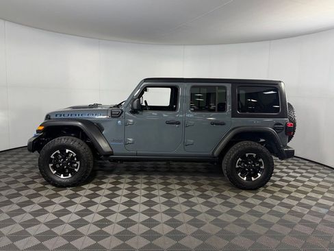 Used 2024 Jeep Wrangler Unlimited Rubicon 4xe w/ Technology Group AWD/4WD image 10