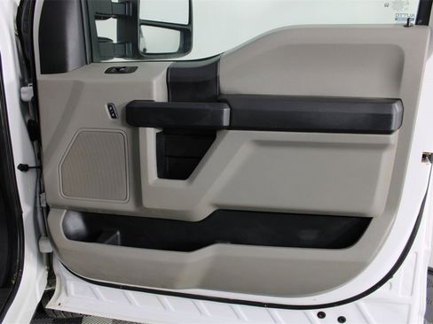 Used 2021 Ford F350 XL w/ Power Equipment Group image 30