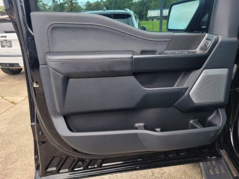 Used 2023 Ford F150 Raptor w/ Raptor Carbon Fiber Package AWD/4WD image 16