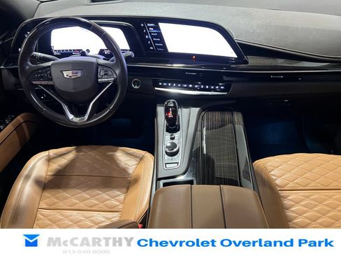 Used 2022 Cadillac Escalade Premium Luxury w/ Performance Package AWD/4WD image 30