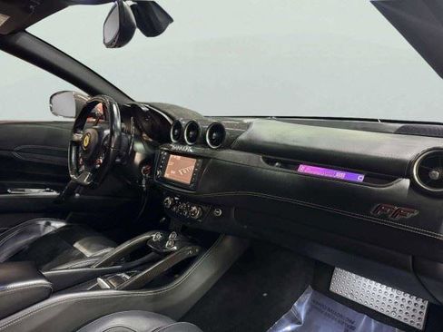 Used 2014 Ferrari FF AWD/4WD image 37
