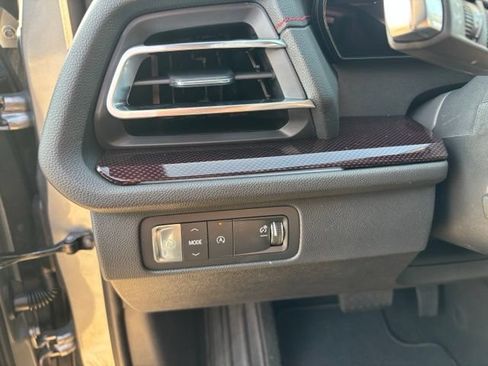 New 2026 Chevrolet Traverse RS FWD image 25