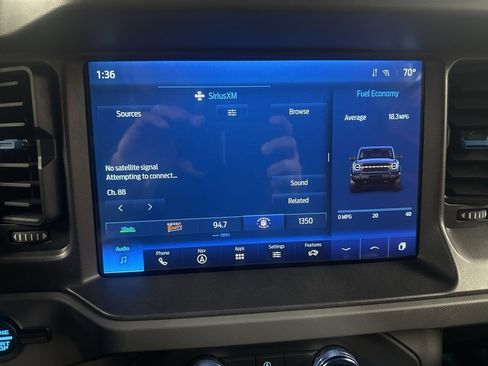 Used 2024 Ford Bronco Black Diamond image 16