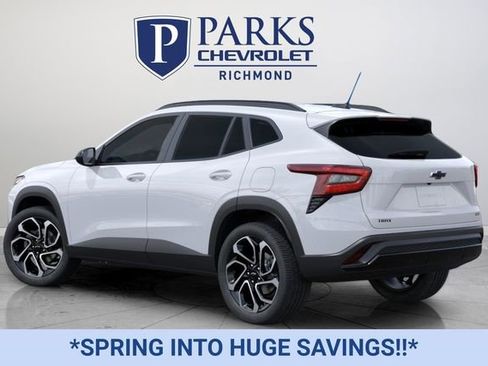 New 2026 Chevrolet Trax RS image 3