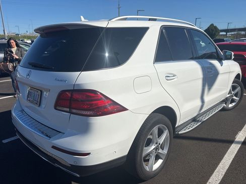 Used 2018 Mercedes-Benz GLE 350 4MATIC image 4