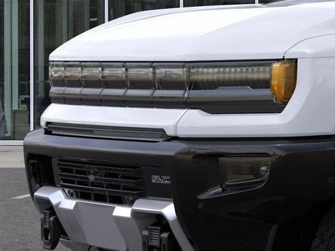 New 2026 GMC Hummer EV 4x4 Crew Cab image 13