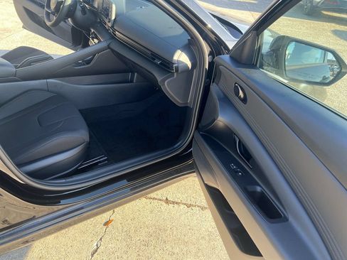 Used 2026 Hyundai Elantra Sport FWD image 22