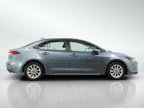 Used 2020 Toyota Corolla LE w/ LE Premium Package FWD image 6