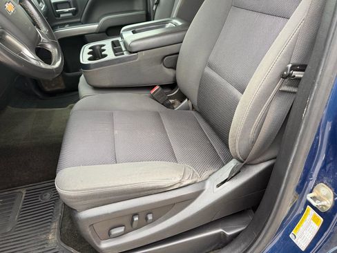 Used 2017 Chevrolet Silverado 2500 LT w/ LT Convenience Package image 26