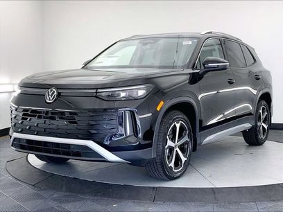 New 2026 Volkswagen Tiguan SE