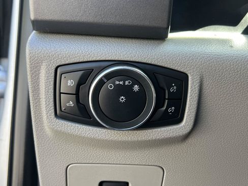 Used 2017 Ford F150 XLT w/ Equipment Group 301A Mid AWD/4WD image 32