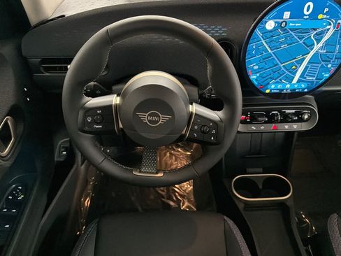 New 2026 MINI Cooper 4-Door Hardtop FWD image 14