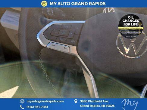 Used 2023 Volkswagen Taos S image 15