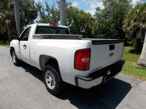 Used 2013 Chevrolet Silverado 1500 W/T RWD image 8