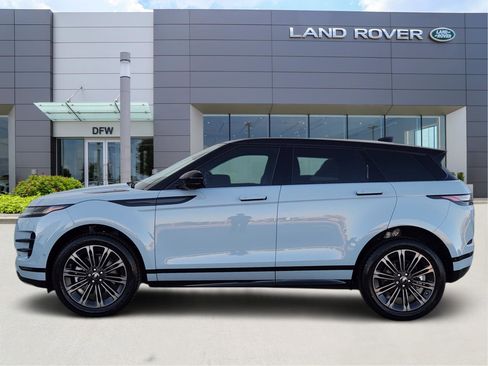 New 2026 Land Rover Range Rover Evoque Dynamic SE image 3
