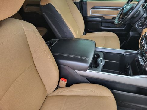 Used 2019 RAM 3500 Big Horn image 13